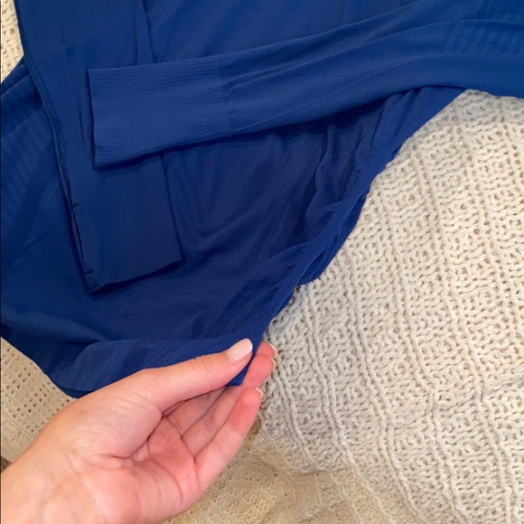Athleta top!! - Picture 2 of 3